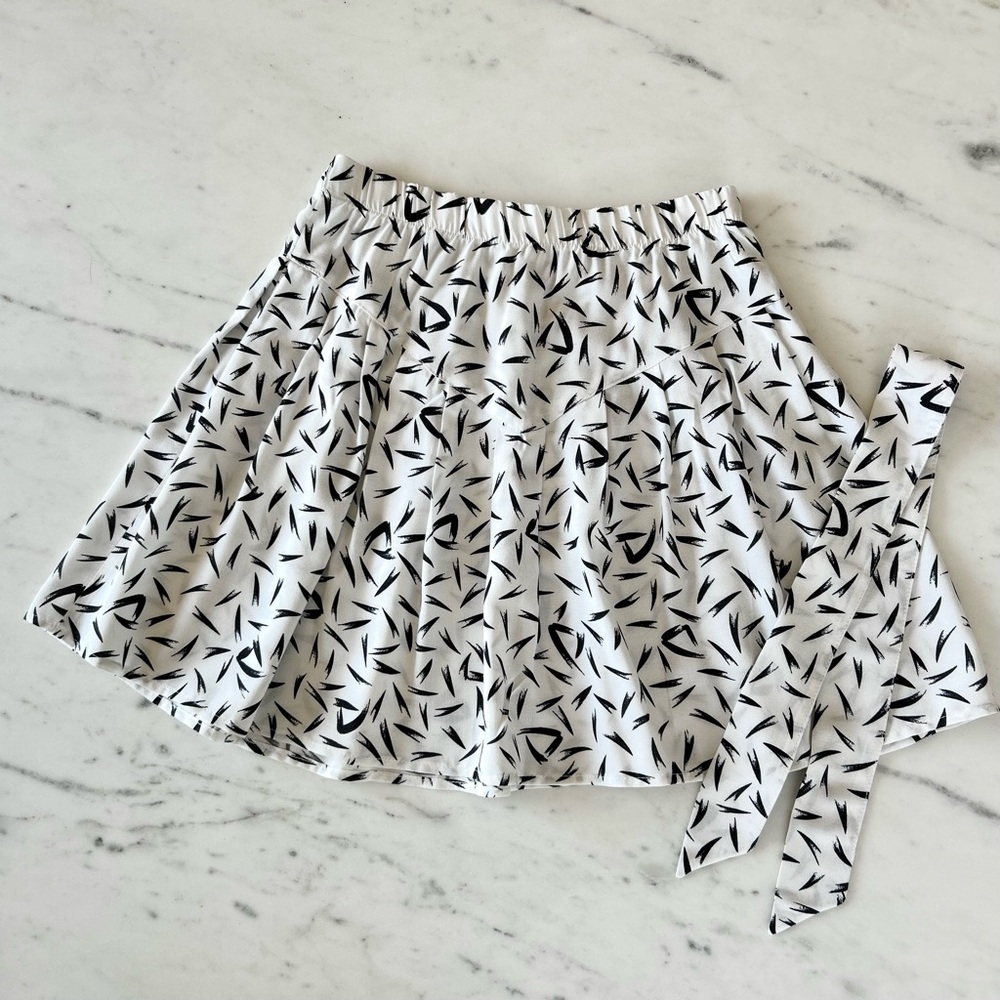 Vintage Skirt with matching hair tie